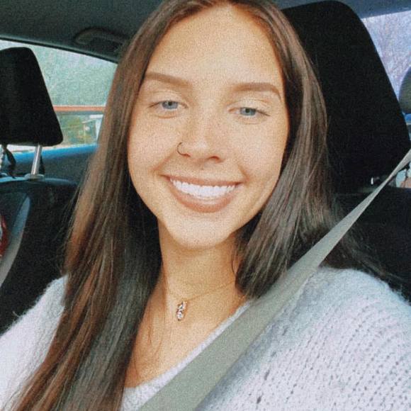 Meet your Posher, Taylor - Picture 1 of 1